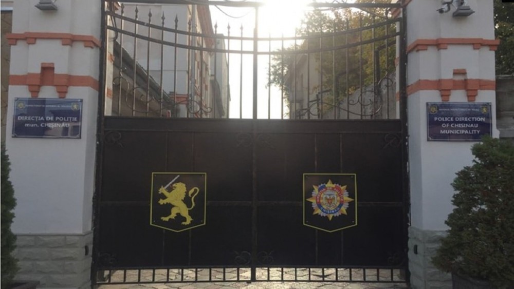 65 de persoane aflate în urmărire penală, reținute de către Poliția Capitalei parcursul unei săptămâni